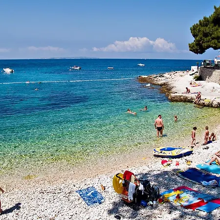 Kredo Πανσιόν